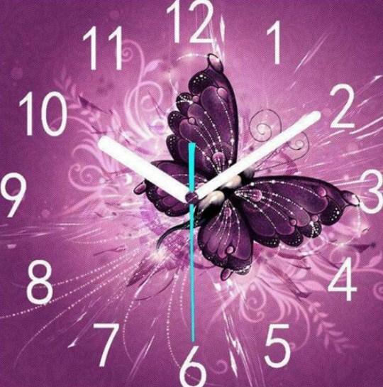 Butterfly Clock Diamond Painting Kit - diamond-painting-bliss.myshopify.com
