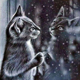 Cat Admiring  Her Reflection - diamond-painting-bliss.myshopify.com