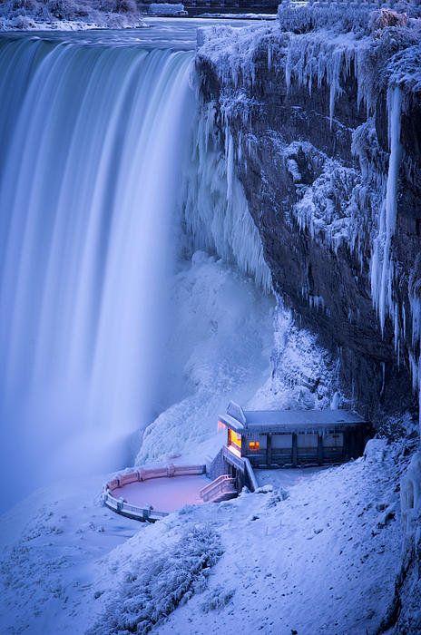 Niagara Falls- Painting with Diamond - diamond-painting-bliss.myshopify.com