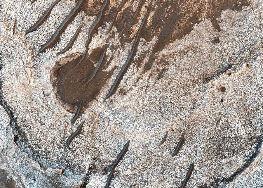 The Red Planet's Layered History - diamond-painting-bliss.myshopify.com
