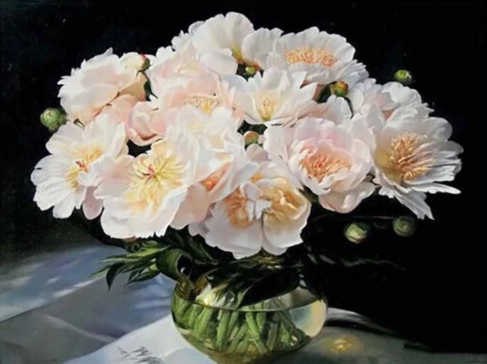 Beautiful Flowers Painting with Diamond - diamond-painting-bliss.myshopify.com