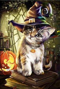 Cat Celebrating Halloween - diamond-painting-bliss.myshopify.com