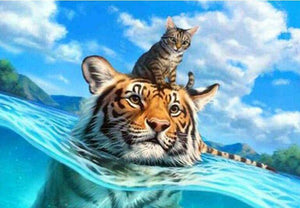 Cat & Tiger Swimming - diamond-painting-bliss.myshopify.com