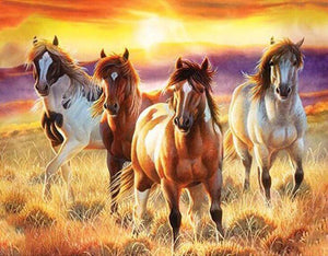 Group of Horses - diamond-painting-bliss.myshopify.com