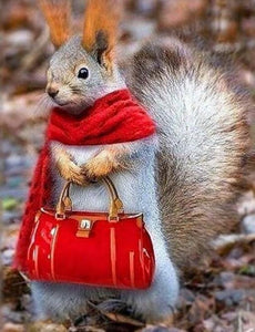 Lady Squirrel - Diamond Painting Kit - diamond-painting-bliss.myshopify.com