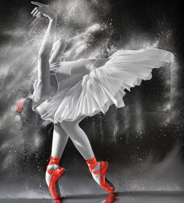 Little Ballerina - Diamond Painting Kit - diamond-painting-bliss.myshopify.com
