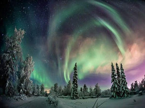 Northern Lights - Paint by Diamonds - diamond-painting-bliss.myshopify.com