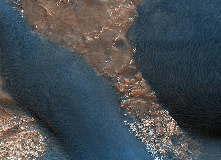 The Dunes in Mars' Wirtz Crater - diamond-painting-bliss.myshopify.com