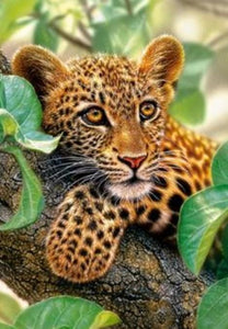 Tree Hugger Leopard Cub - diamond-painting-bliss.myshopify.com
