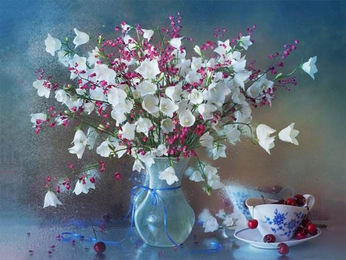 White & Pink Flowers DIY Painting - diamond-painting-bliss.myshopify.com